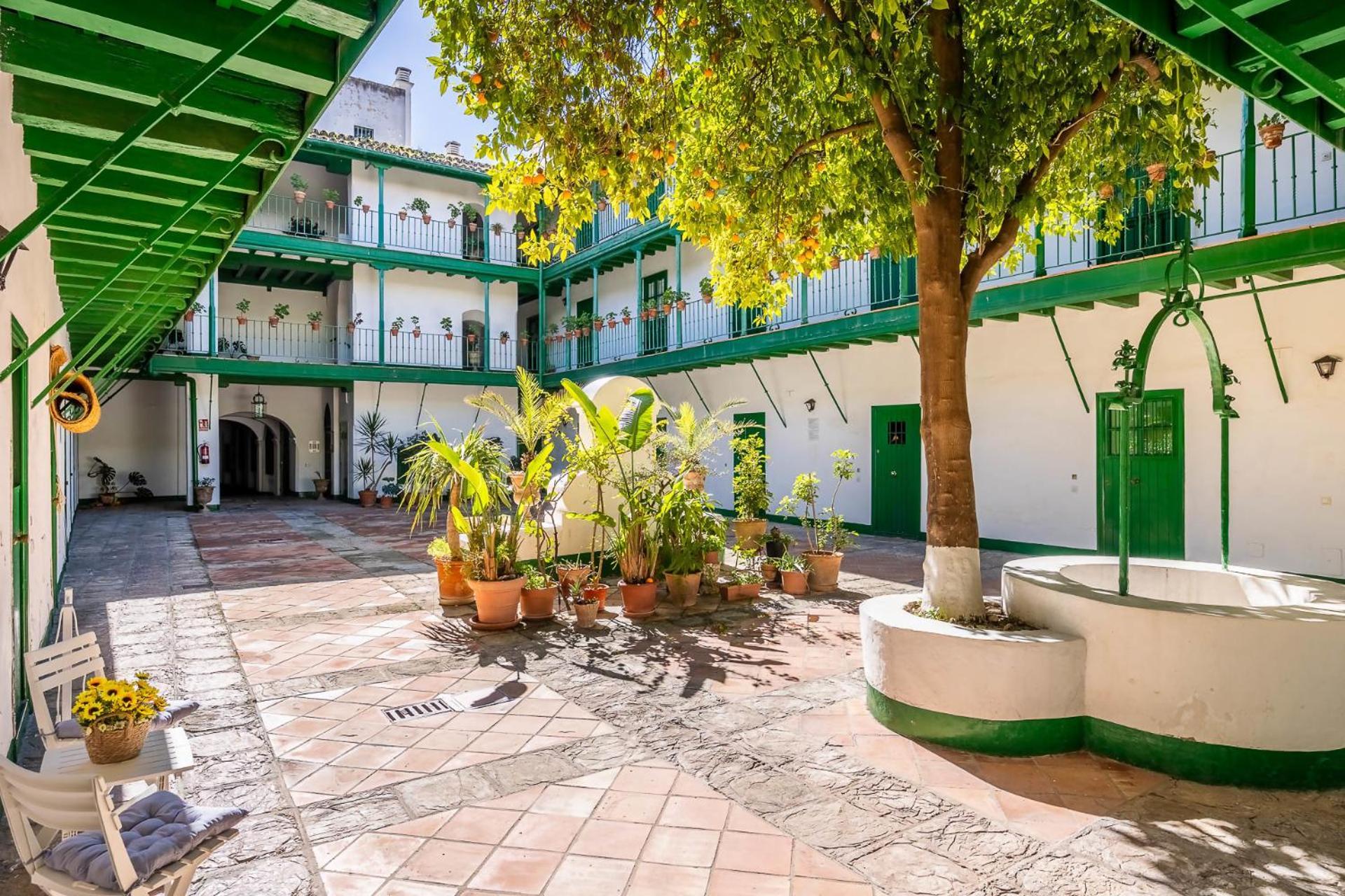 Comfy Away - Estudio En Patio De Vecinos En Las Setas Sevilla Buitenkant foto
